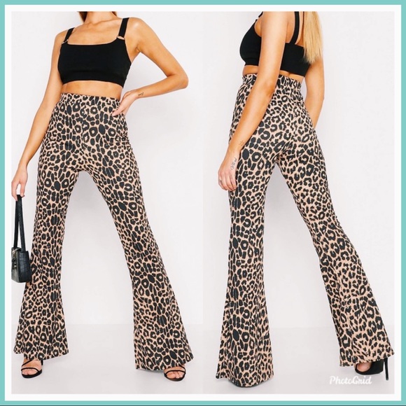 Boohoo Pants - 🐆Boohoo Leopard Print Flare Bell-bottom Pants